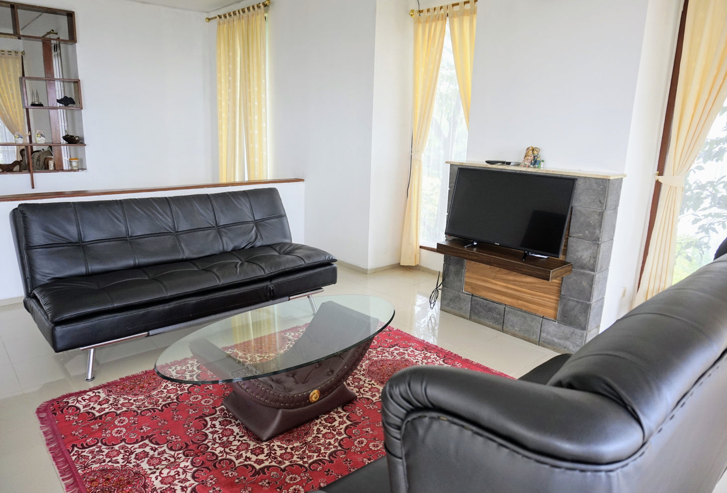3 BR De Reiz Villa Cemara Syariah - Mountain View - Family Only