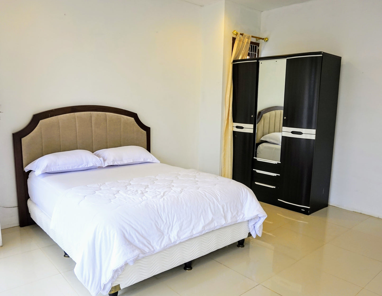 3 BR De Reiz Villa Cemara Syariah - Mountain View - Family Only