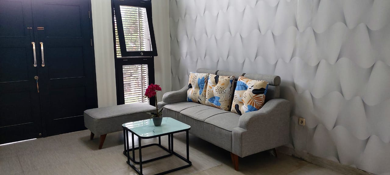 Villa Yunie Syariah, 4 BR, Private Swimming Pool