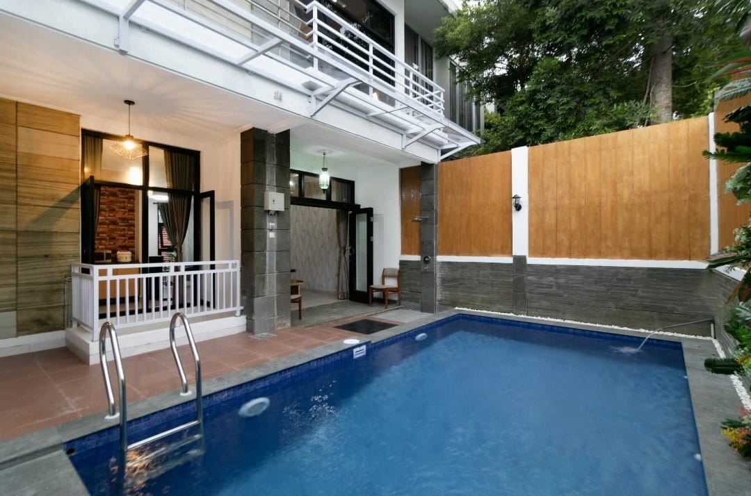 Villa Yunie Syariah, 4 BR, Private Swimming Pool