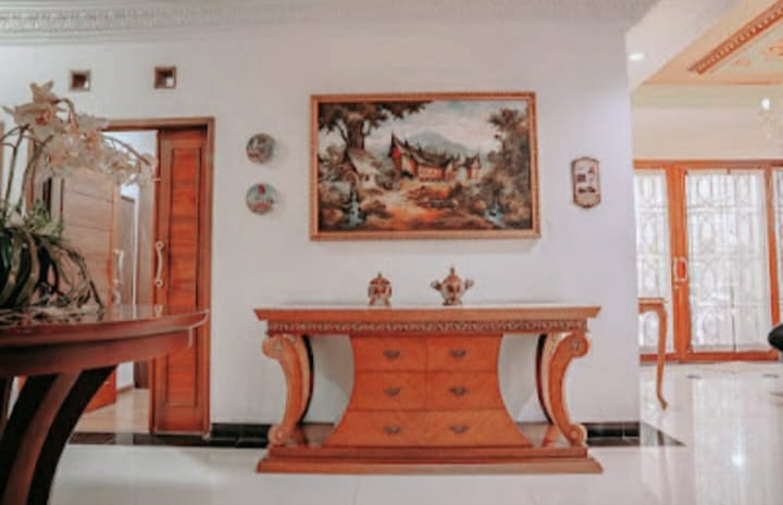 Villa Yerli Syariah, 6 kamar, Private Swimming Pool, View Indah ke kota Bandung dan ke Gunung