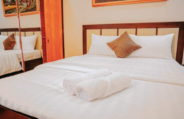 Villa Yerli Syariah, 6 kamar, Private Swimming Pool, View Indah ke kota Bandung dan ke Gunung