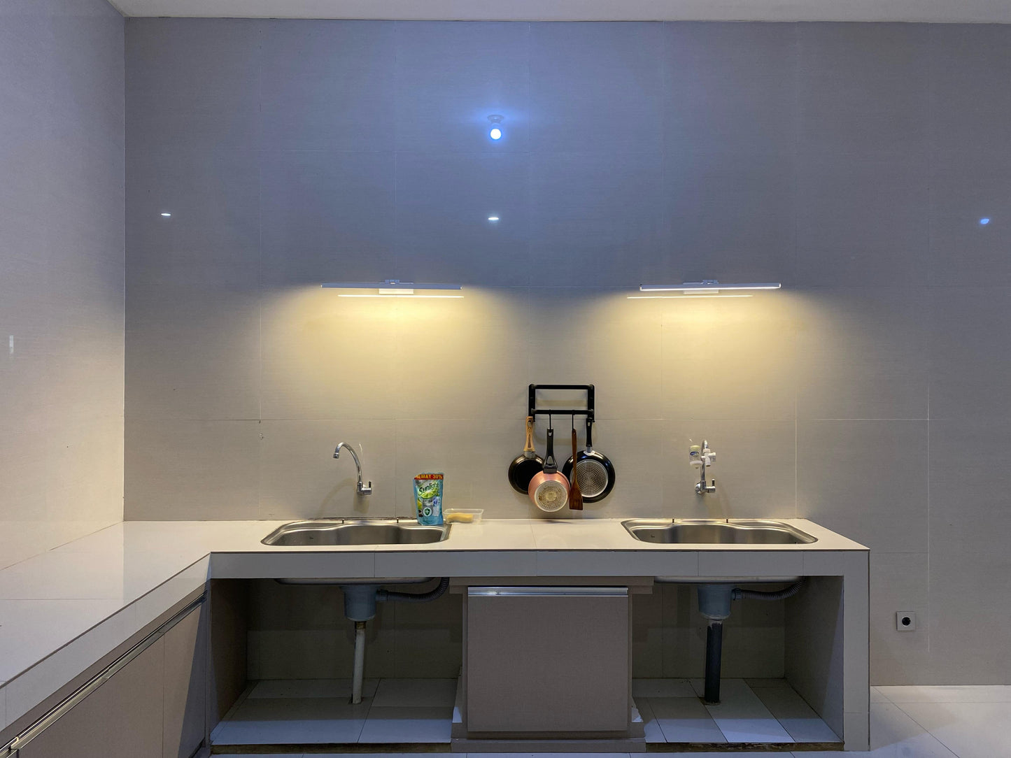 4 BR De Reiz Villa Rose Syariah - City View - Family Only (GAds)