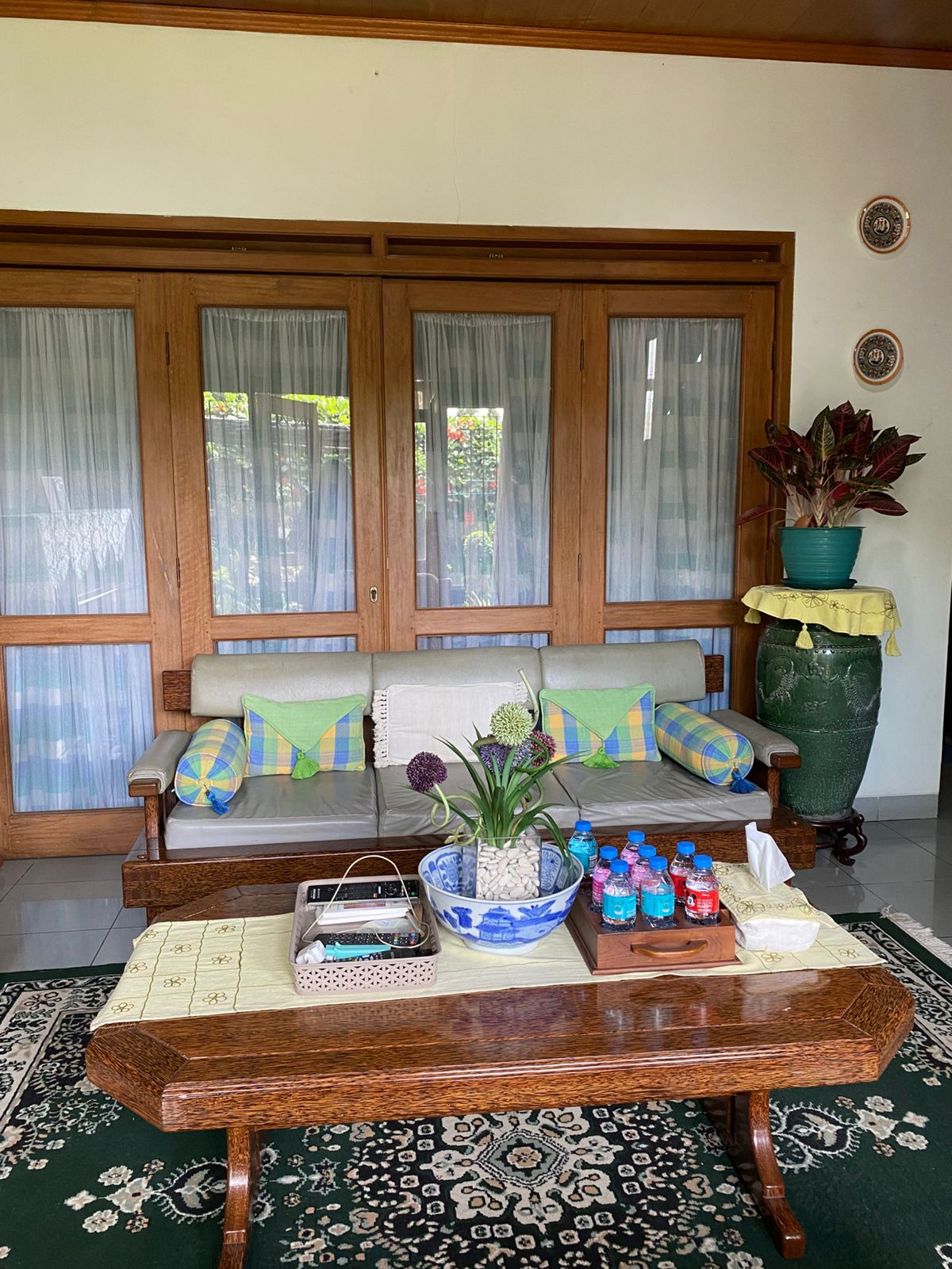4 BR De Reiz Villa Cipaheut Syariah - Homey Villa- Family Only
