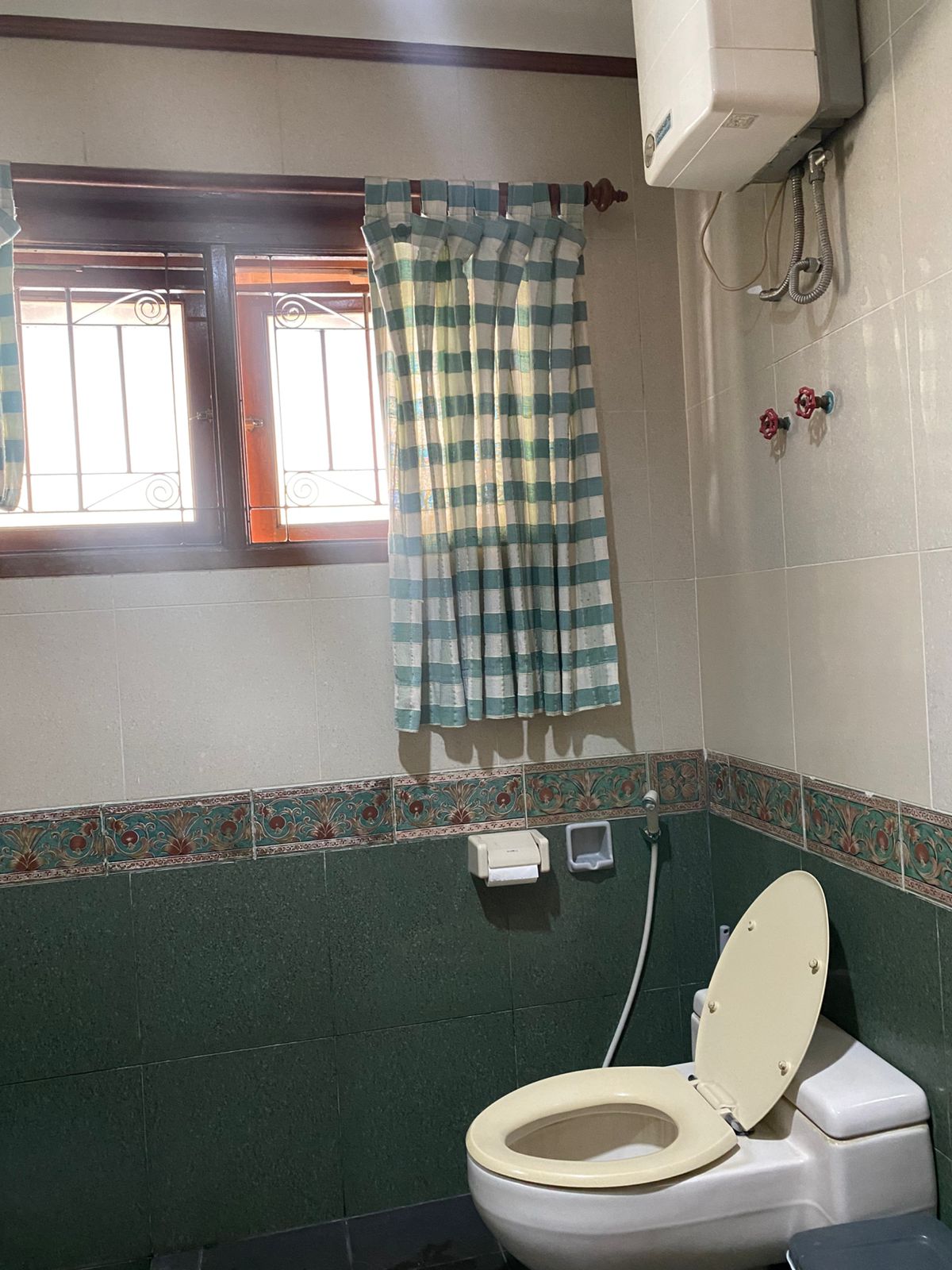 4 BR De Reiz Villa Cipaheut Syariah - Homey Villa- Family Only