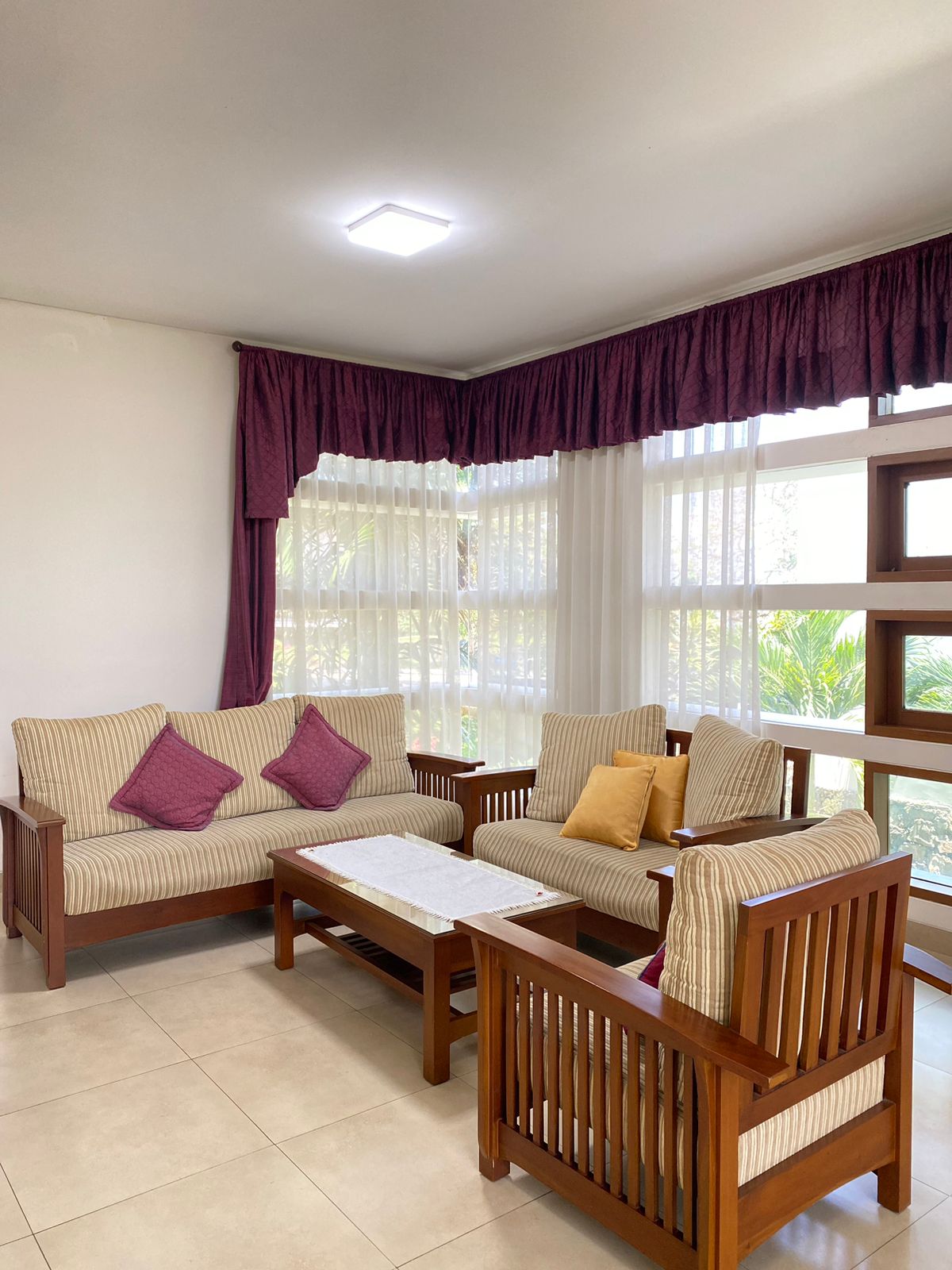4 BR De Reiz Villa Pakar Raya Syariah - Homey Villa - Family Only