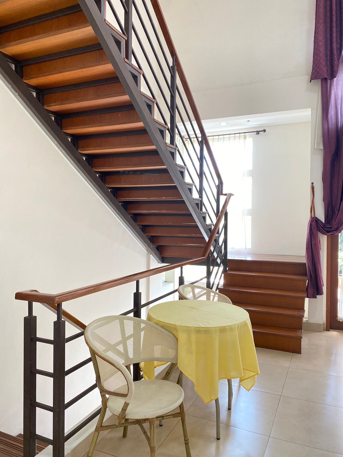 4 BR De Reiz Villa Pakar Raya Syariah - Homey Villa - Family Only