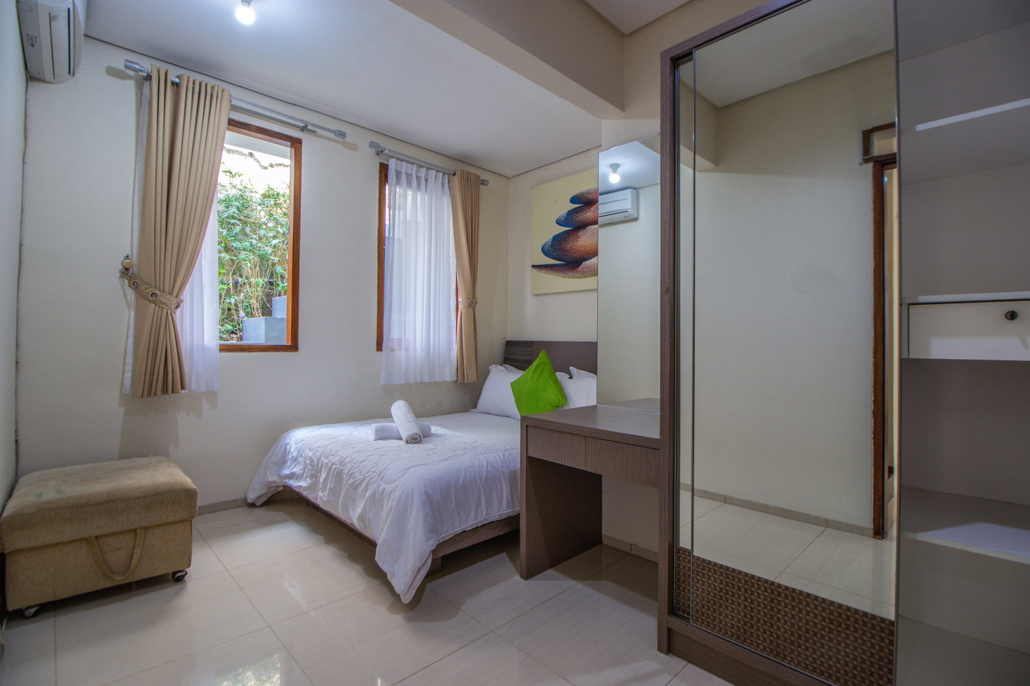 3 BR De Reiz Villa Dago Syariah - Private Swiming Pool - Family Only