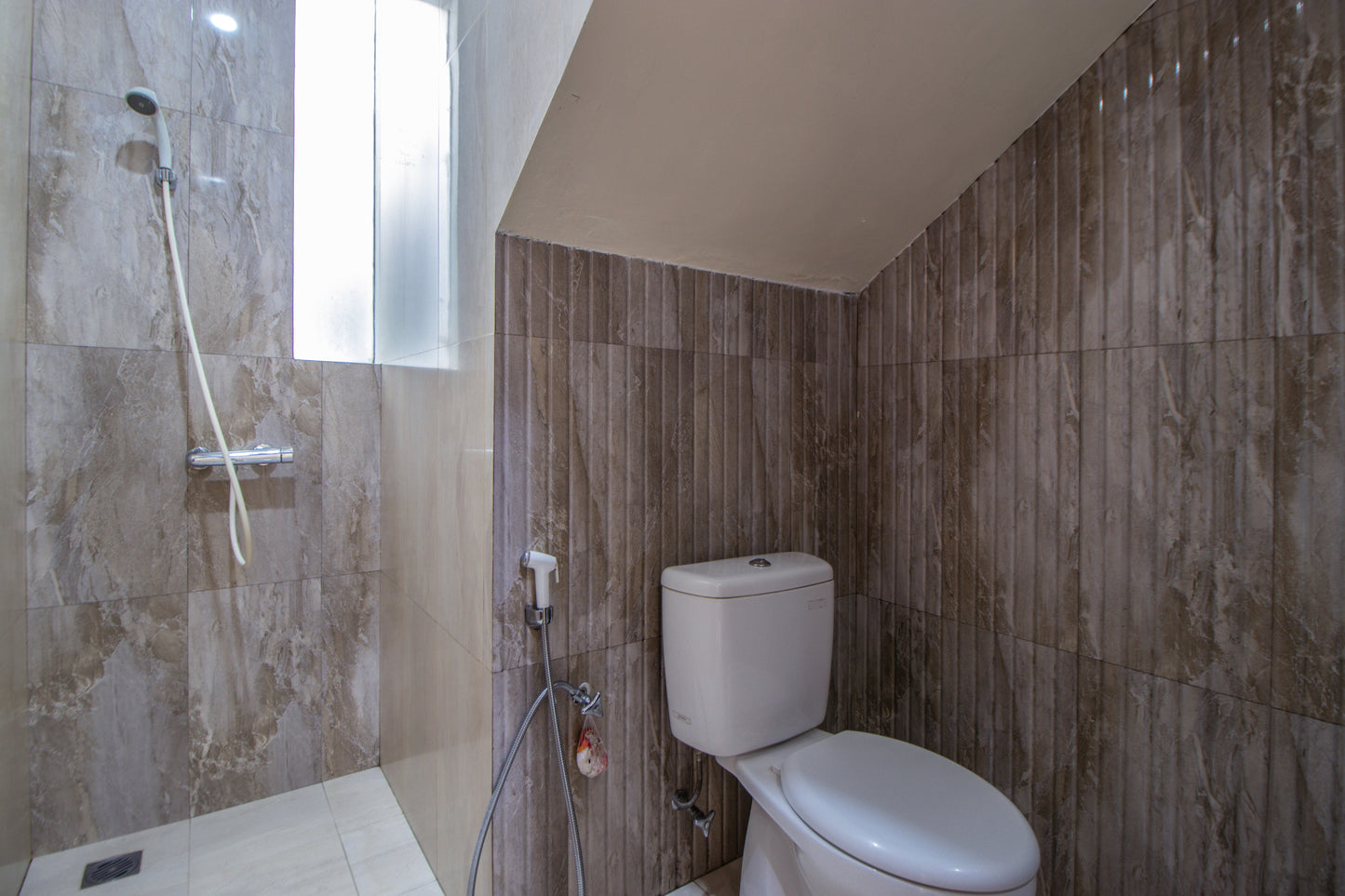 3 BR De Reiz Villa Dago Syariah - Private Swiming Pool - Family Only