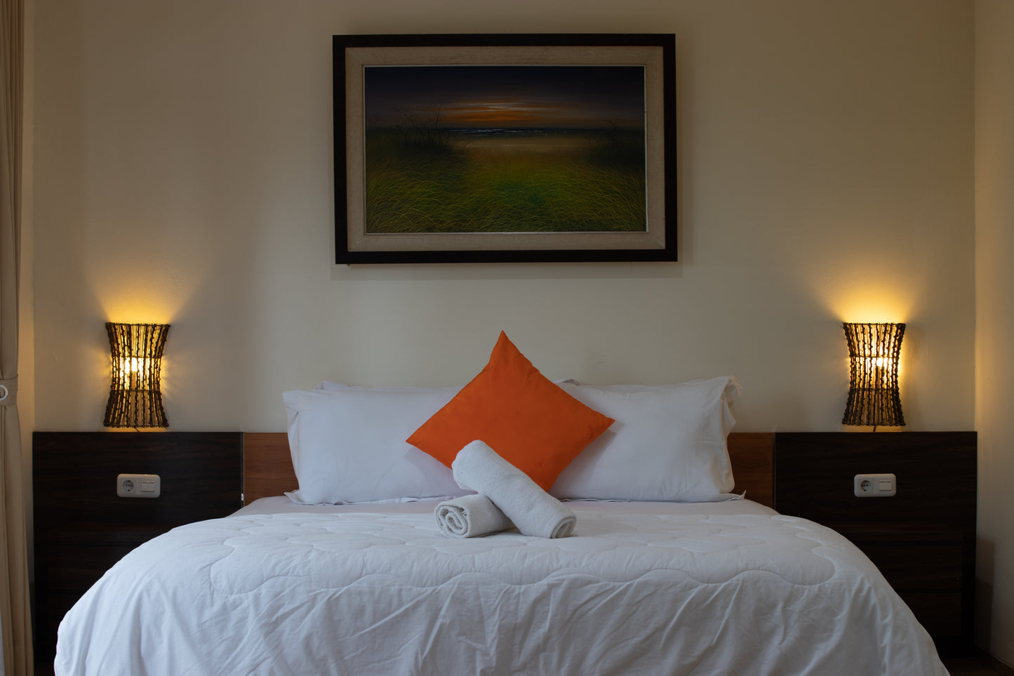 3 BR De Reiz Villa Dago Syariah - Private Swiming Pool - Family Only