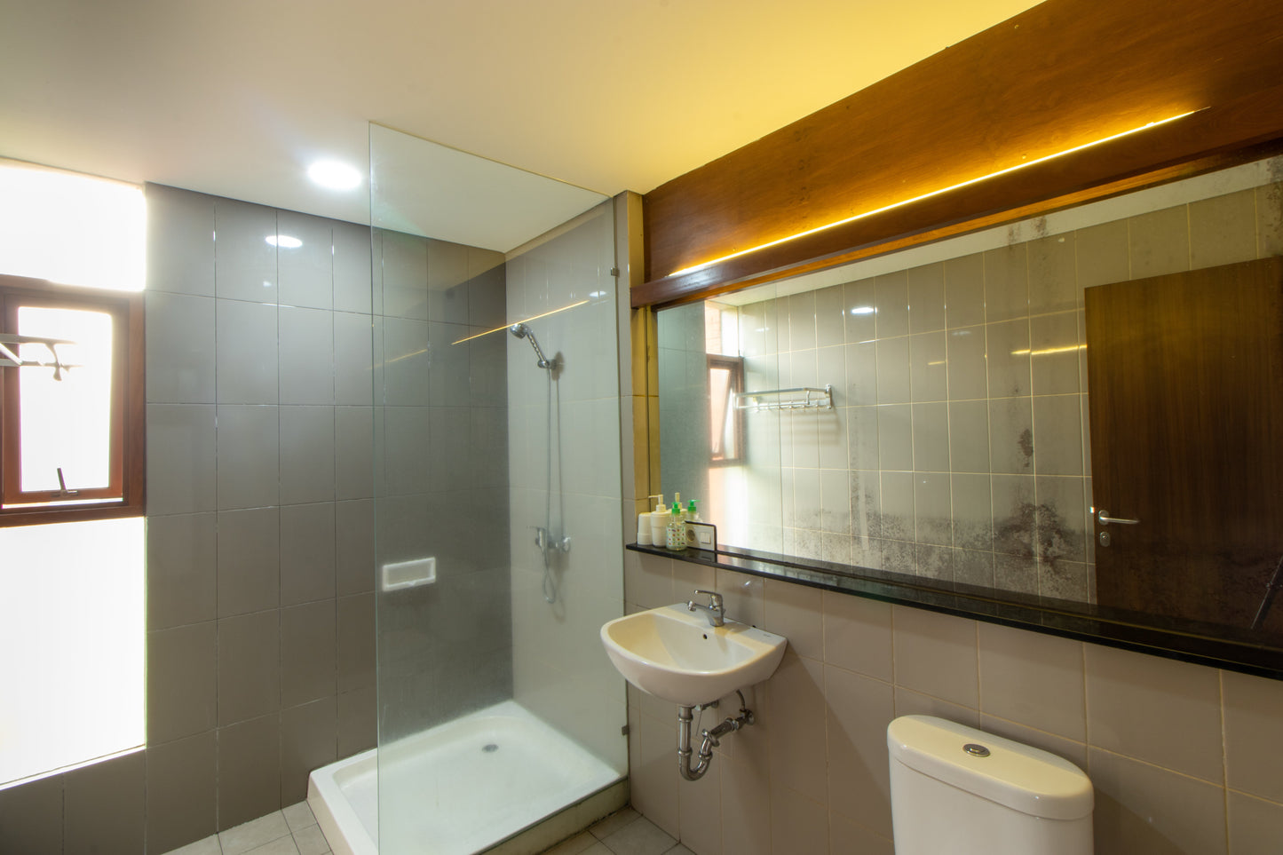 4 BR De Reiz Villa Naba Syariah - Private Swiming Pool - Family Only