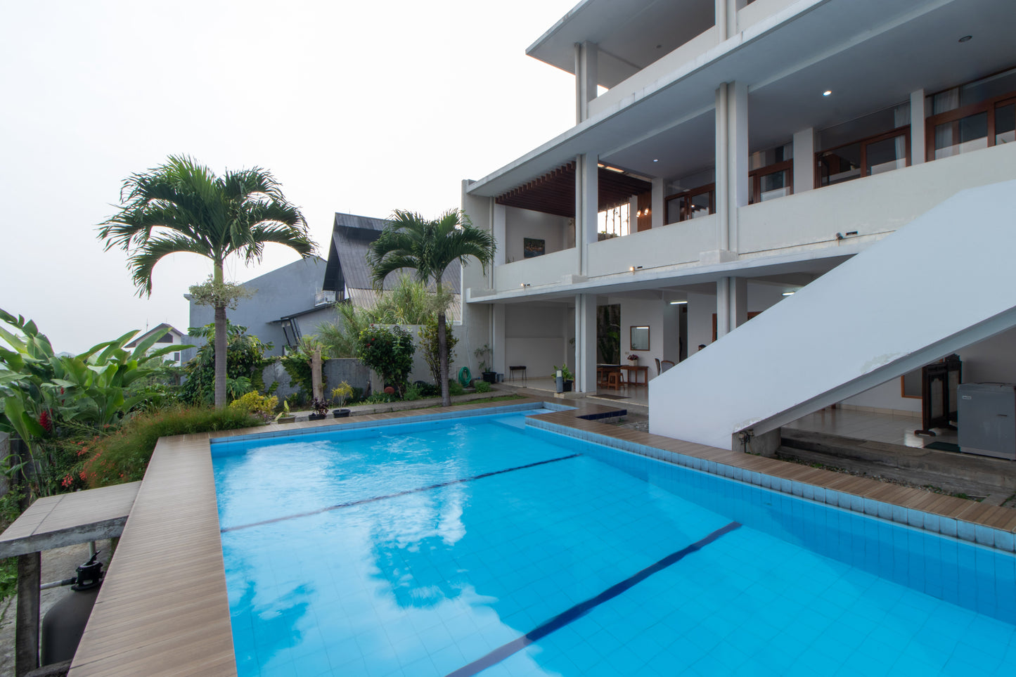 4 BR De Reiz Villa Naba Syariah - Private Swiming Pool - Family Only