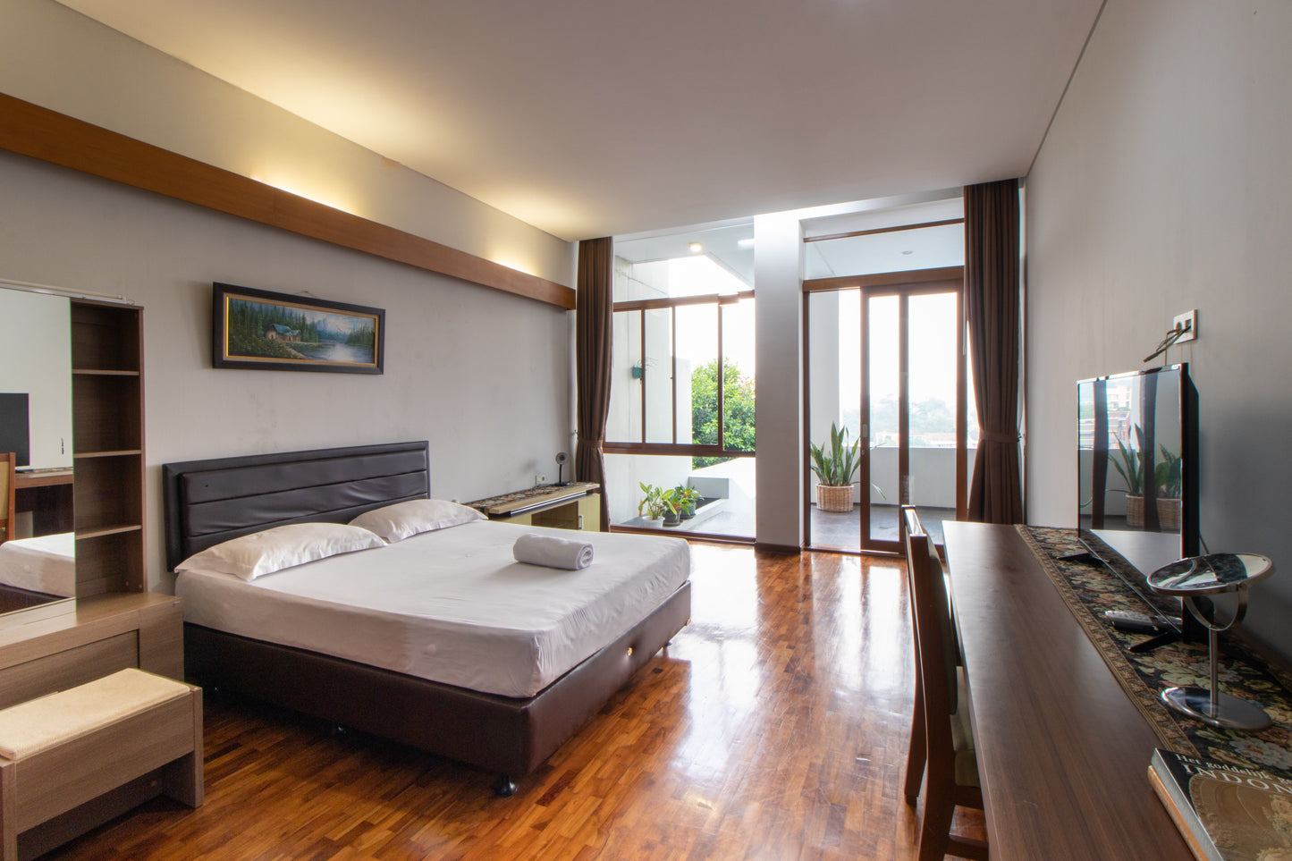 4 BR De Reiz Villa Naba Syariah - Private Swiming Pool - Family Only