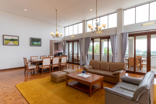 5 BR De Reiz Villa Firen Syariah - City View - Family Only (GAds)