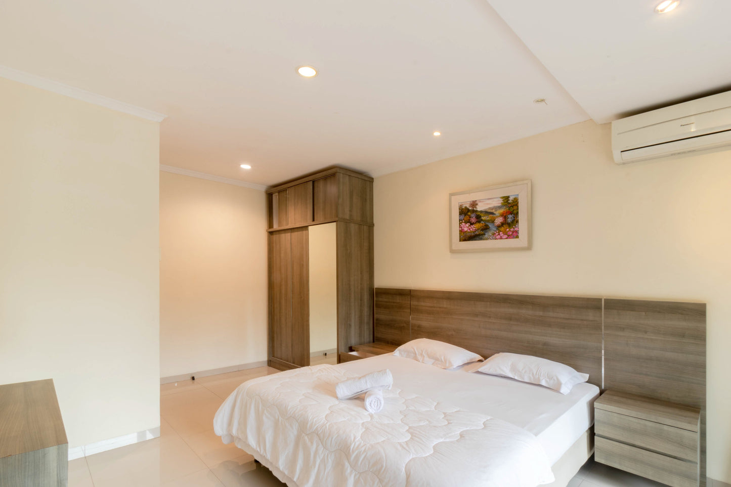 3 BR De Reiz Villa Kesuma Syariah - Mountain View - Family Only (GAds)
