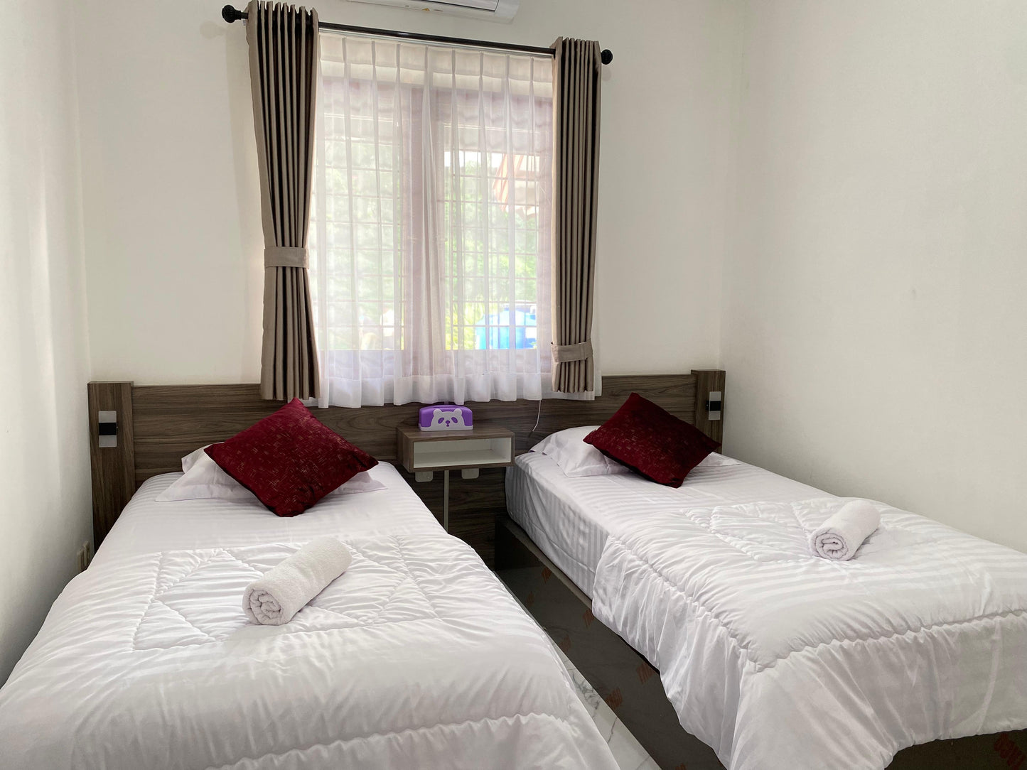 De Reiz Villa Yunie9 - Villa Khusus Keluarga