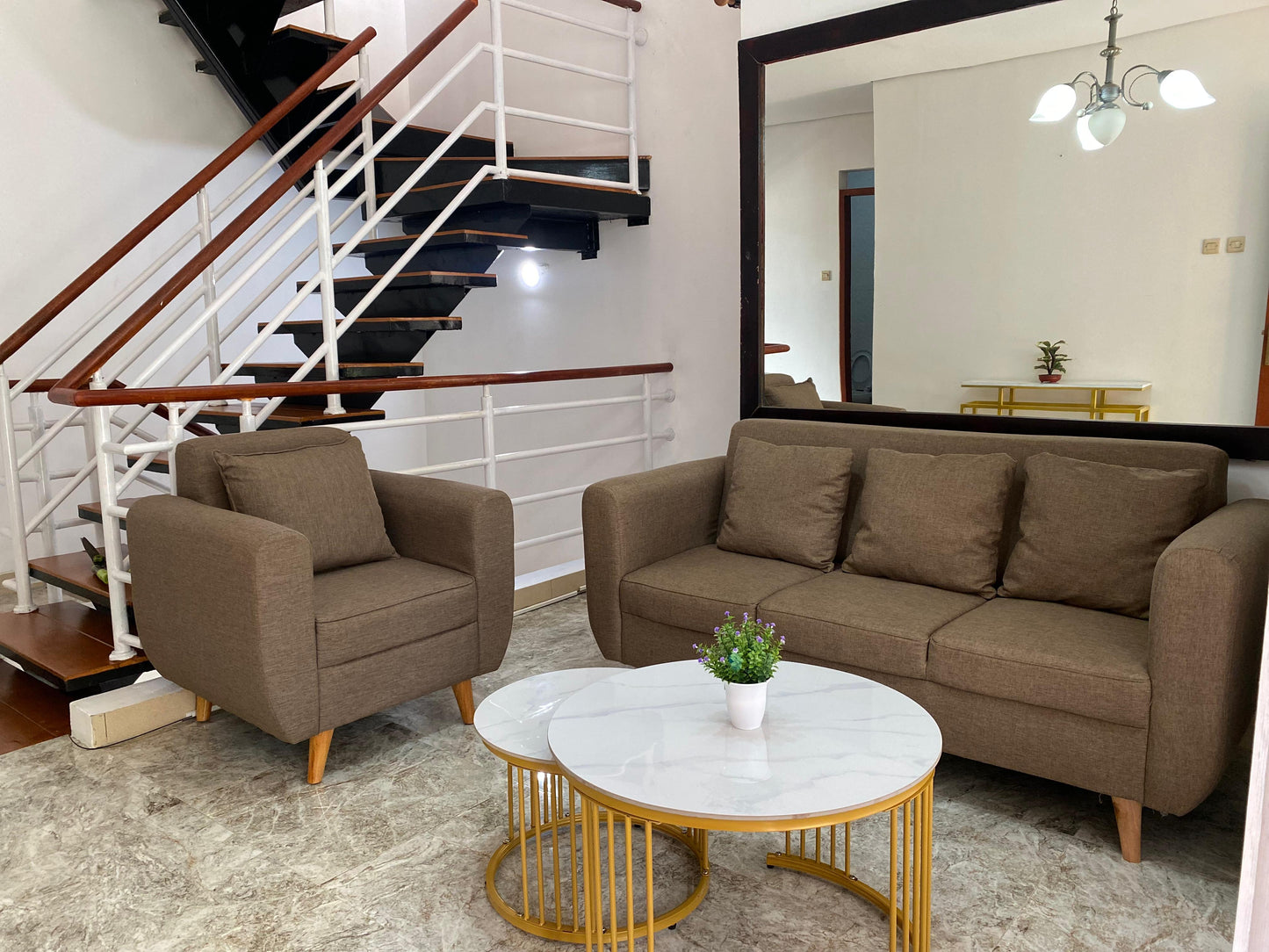 De Reiz Villa Yunie9 - Villa Khusus Keluarga