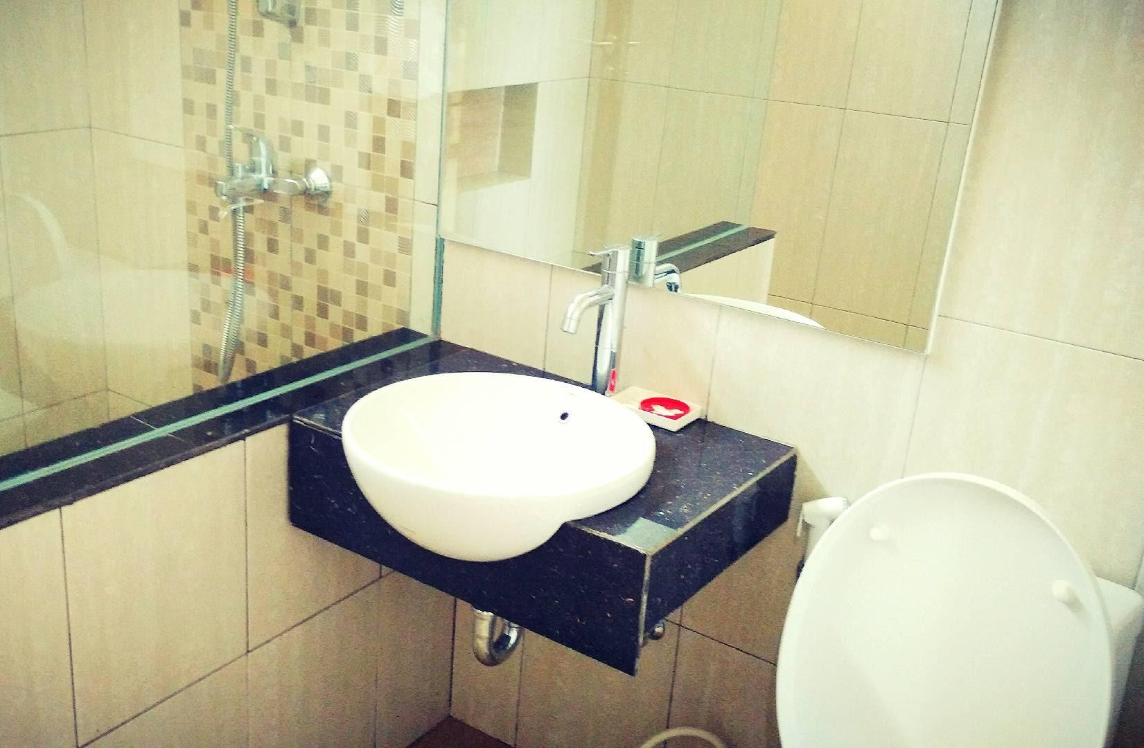 Villa Tina Syariah, 4 BR, Family Only, View Indah ke Resort Dago Pakar - De Reiz Villa