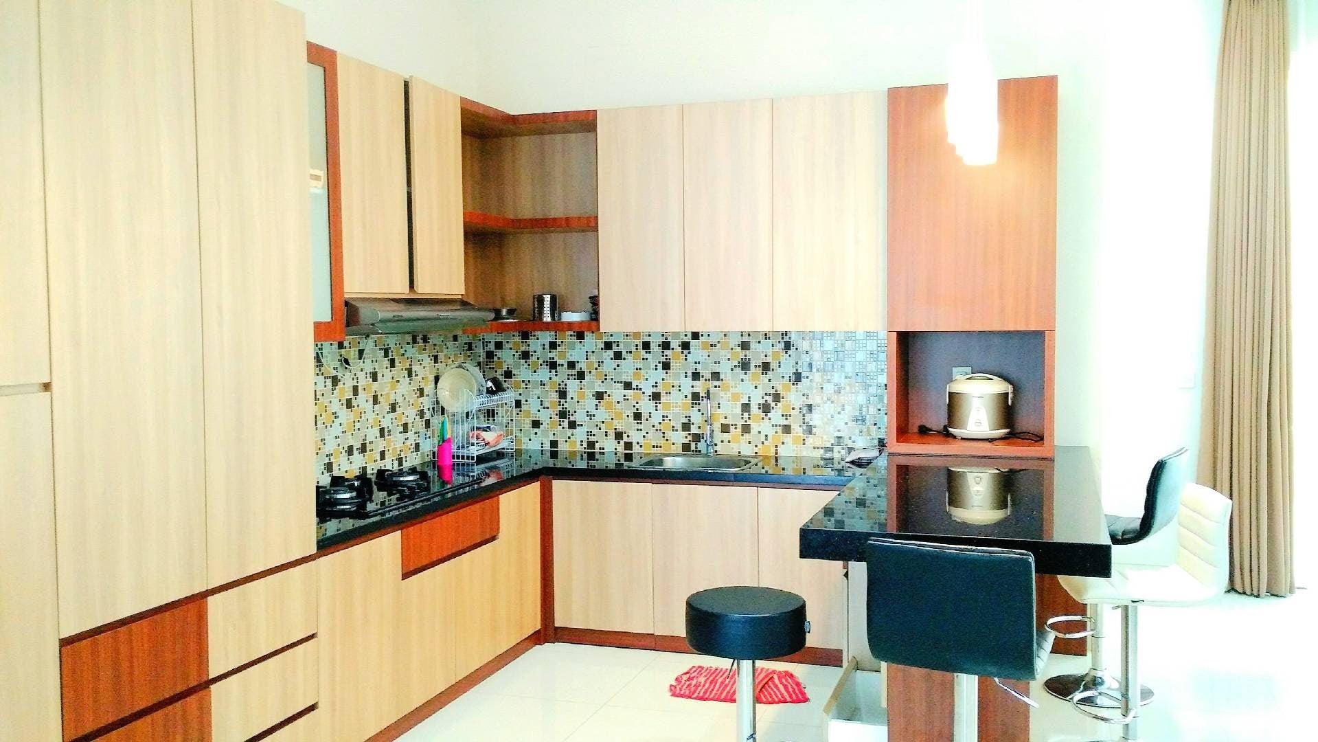 Villa Tina Syariah, 4 BR, Family Only, View Indah ke Resort Dago Pakar - De Reiz Villa