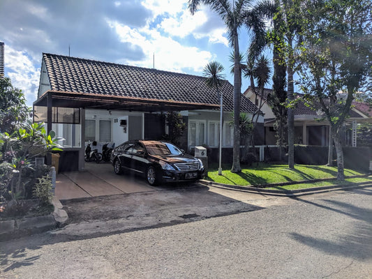 4 BR De Reiz Villa Adya Syariah - Mountain View - Family Only