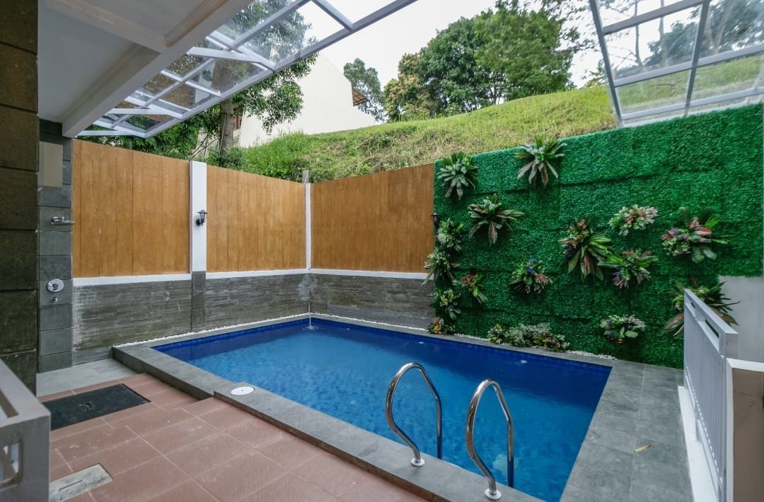 Villa Yunie Syariah, 4 BR, Private Swimming Pool