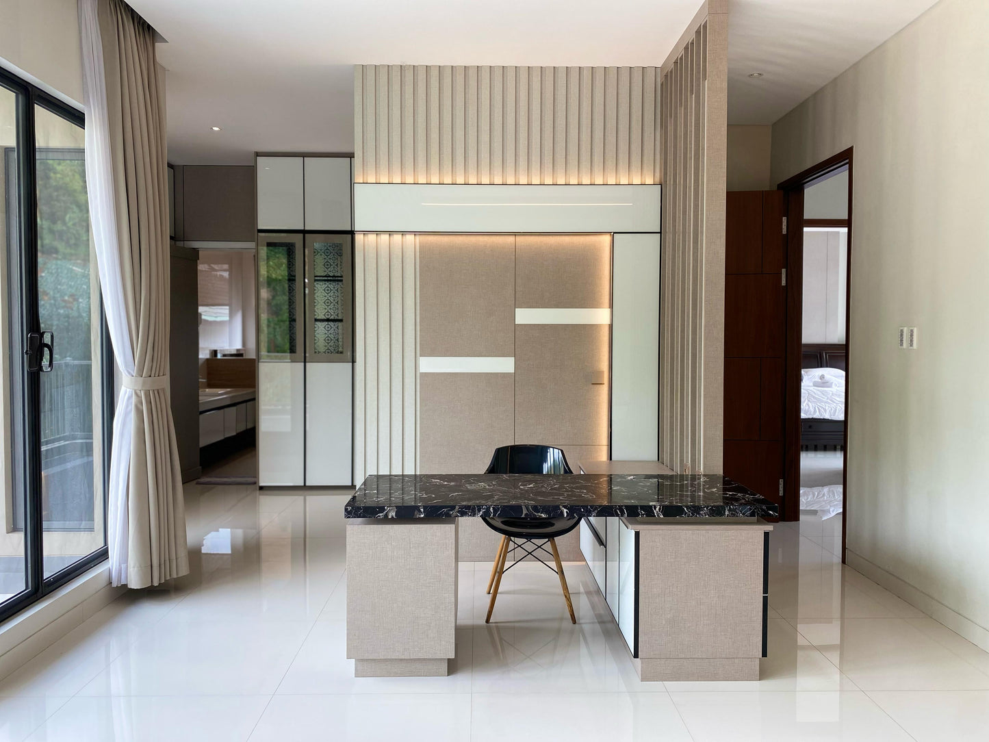 4 BR De Reiz Villa Rose Syariah - City View - Family Only