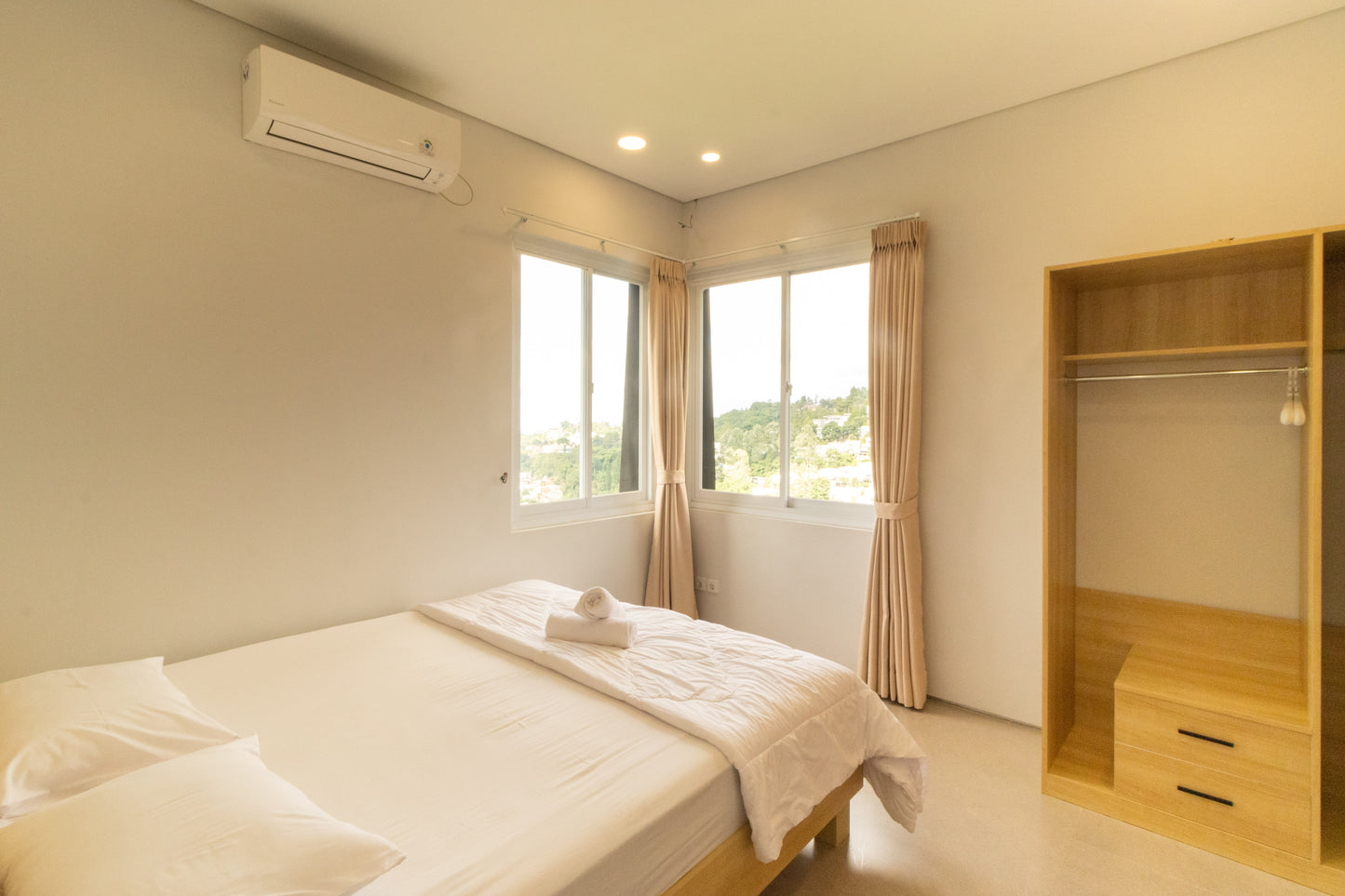 3 BR De Reiz Villa Khalid Syariah - Private Swiming Pool - Family Only