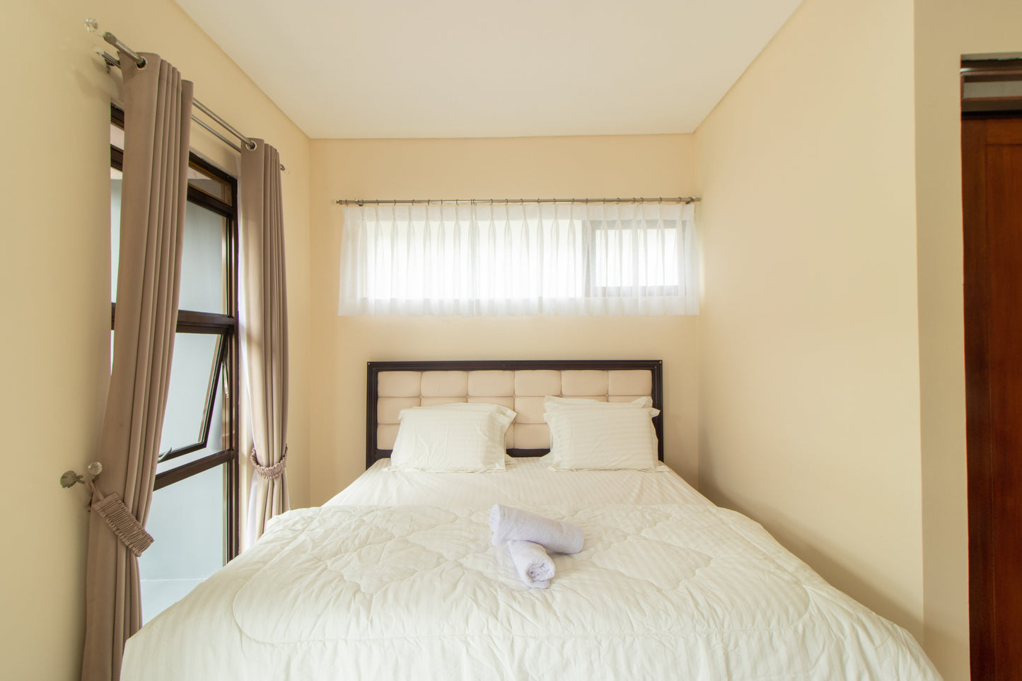 5 BR De Reiz Villa Zakir Syariah - City View -  Family Only (GAds)
