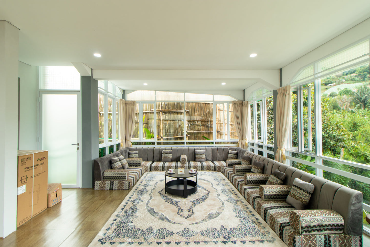 5 BR De Reiz Villa Zakir Syariah - City View -  Family Only (GAds)