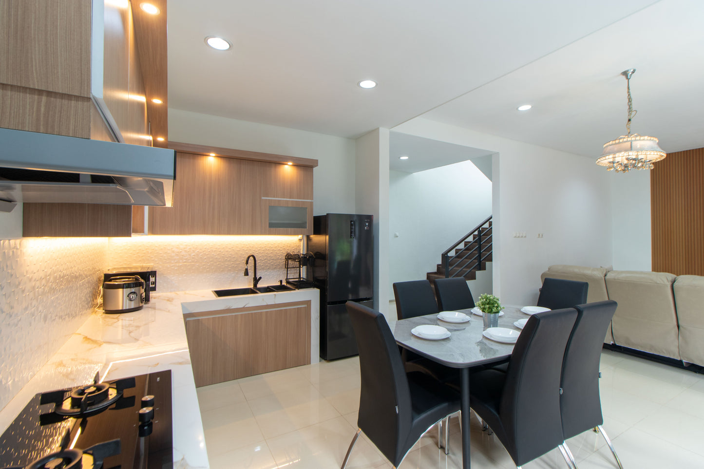 5+1 BR De Reiz Villa Ubud Syariah - Private Swiming Pool - Family Only