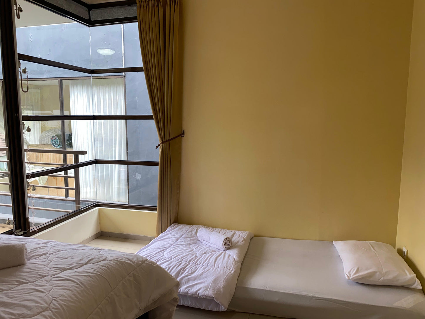 4 BR De Reiz Villa Iris Syariah - Mountain View - Family Only