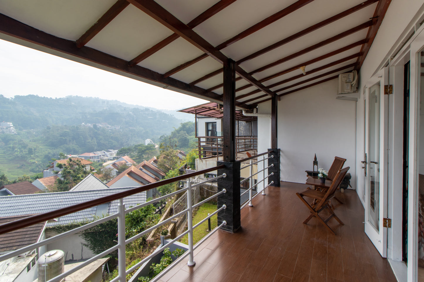 Villa Pryam Syariah, 3BR, View Indah ke Kota Bandung dan ke Bukit Dago